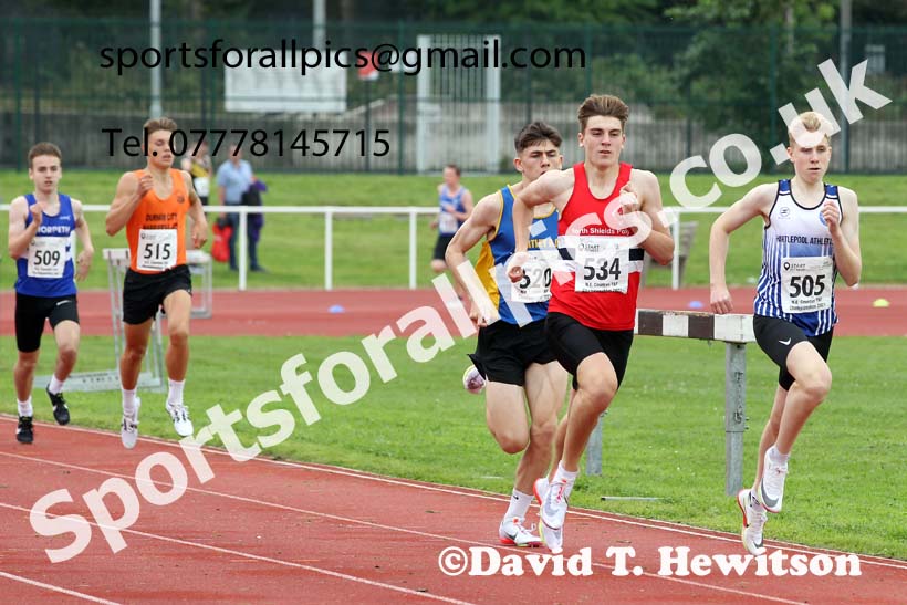Mens and Boys 800 metres, 2021 North Eastern Track and Field Champs., Middesbrough. Photo: David T. Hewitson/Sports for All Pics